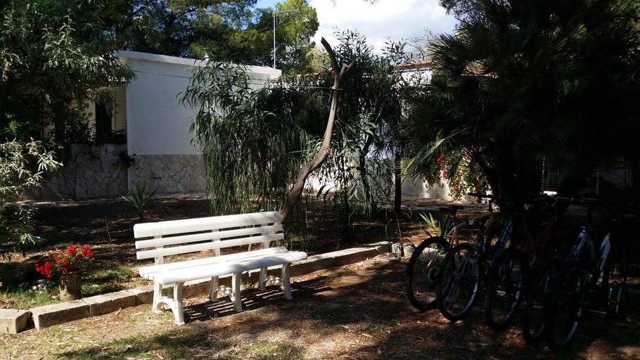 Others 5, Residence Polidoro, Foggia