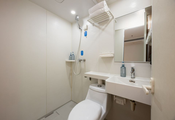Bathroom 3, Hanting Hotel Beijing South Railway Station North Square, Beijing