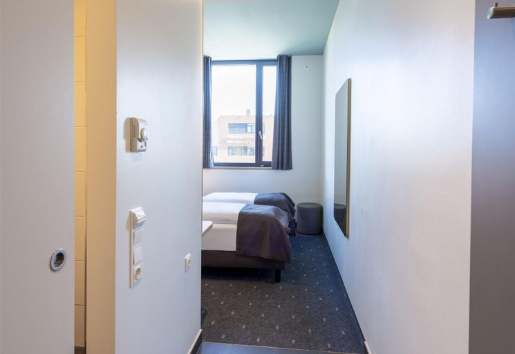 Bedroom 2, B&B Hotel München-Trudering, München
