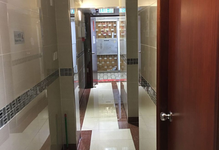 Others 5, Wing Shun Guest House, Kowloon