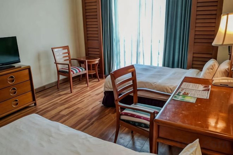 Bedroom 3, Sabah Oriental Hotel Kota Kinabalu, Kota Kinabalu