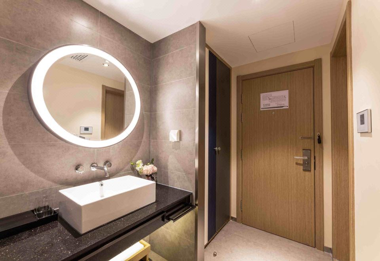 Bathroom 3, Orange Hotel Suzhou East Tai Lake Wujiang Park, Suzhou