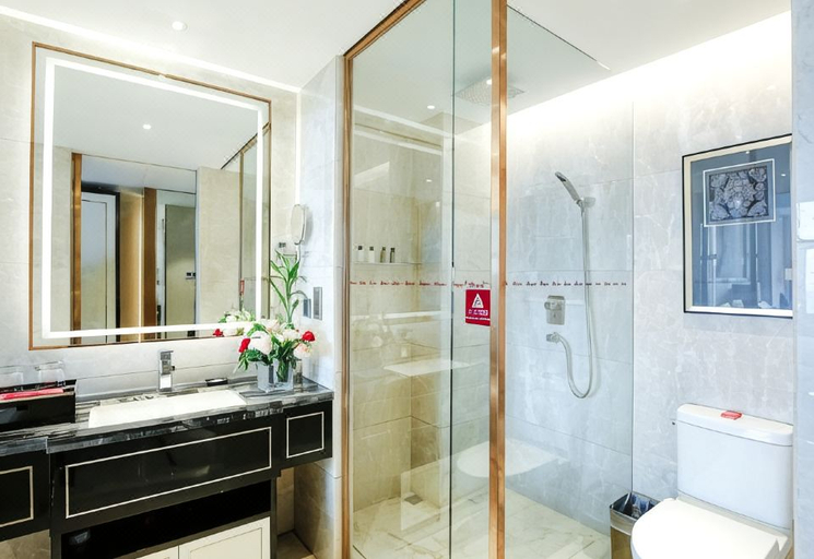 Bathroom 3, Argylehotel xingyi, Qianxinan Buyei and Miao