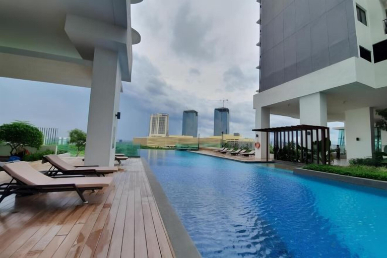 Pool 3, Cityview MidValley Southkey 2BR+2FREE 16FL BY NATOL, Johor Bahru