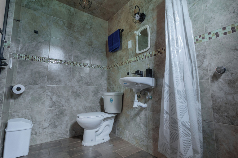 Bathroom 4, Cabañas La Victoria By GEstores, Mineral del Chico