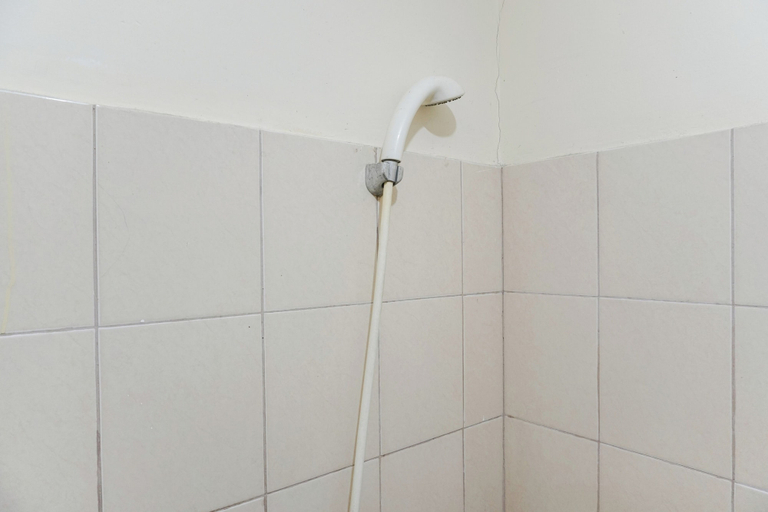 Bathroom 4, Best Price And Restful Studio At Tifolia Apartment, East Jakarta