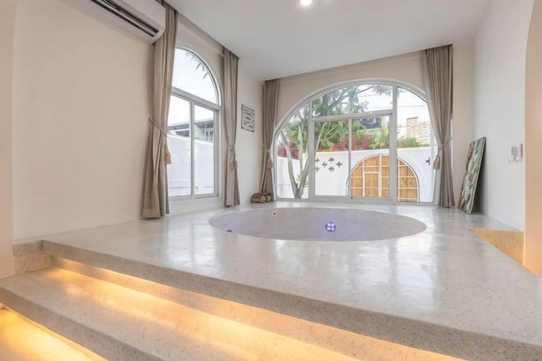 5, Metero Garden Swimming Pool Villa, Pattaya