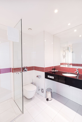 Bathroom 4, OREA Hotel Angelo Praha, Praha 5