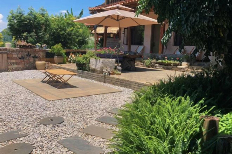 Outdoor dining 2, Leisure Courtyard Lake View Homestay, Wenshan Zhuang and Miao