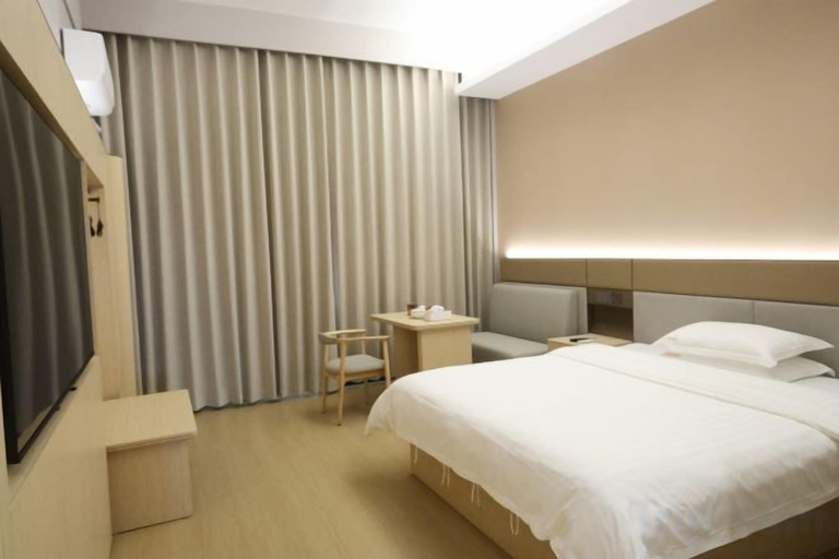Bedroom, Dongshan Huatian Business Hotel, Zhangzhou