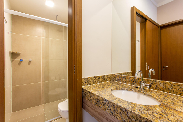Bathroom 4, Ondas Praia Resort, Porto Seguro