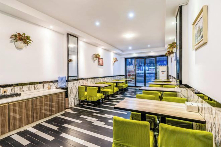 Food & Drinks 4, Lingshan Yincheng Business Hotel, Qinzhou