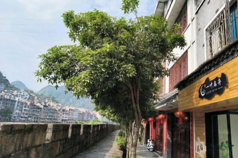 Exterior, Kunshuo Hotel, Qiandongnan Miao and Dong