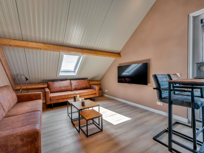 Living room 4, Beautiful new Group Home With Panoramic Views, Montfoort
