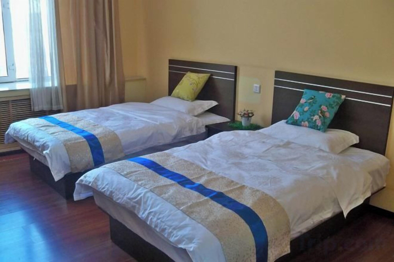 Bedroom 3, Fenglin Blueberry Hotel, Yichun