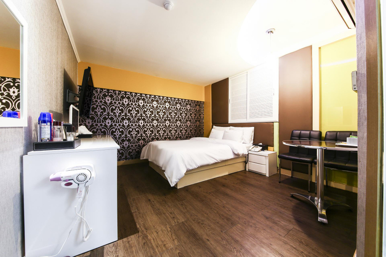 Bedroom 4, Incheon (Dongam) Lin, Bupyeong