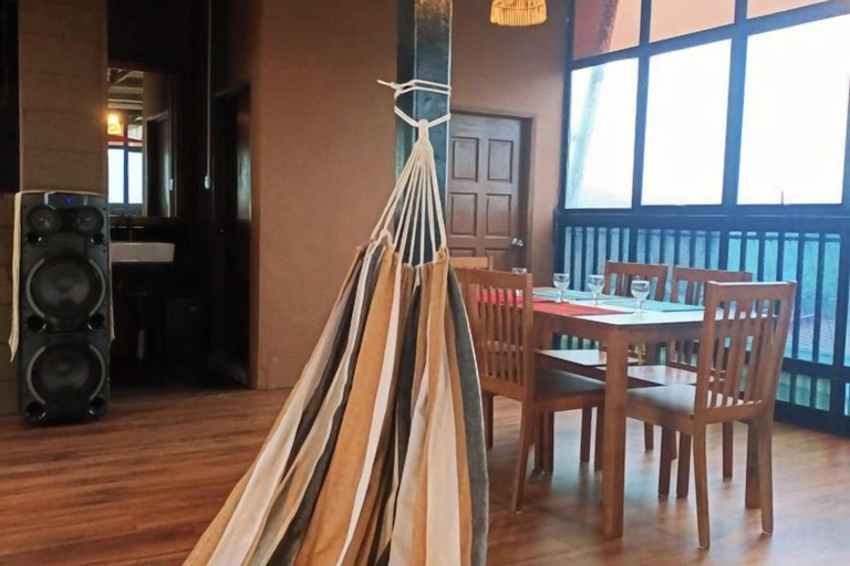 Food & Drinks 5, Anggun Lodge Private Room with Sharing Bathroom, Semporna