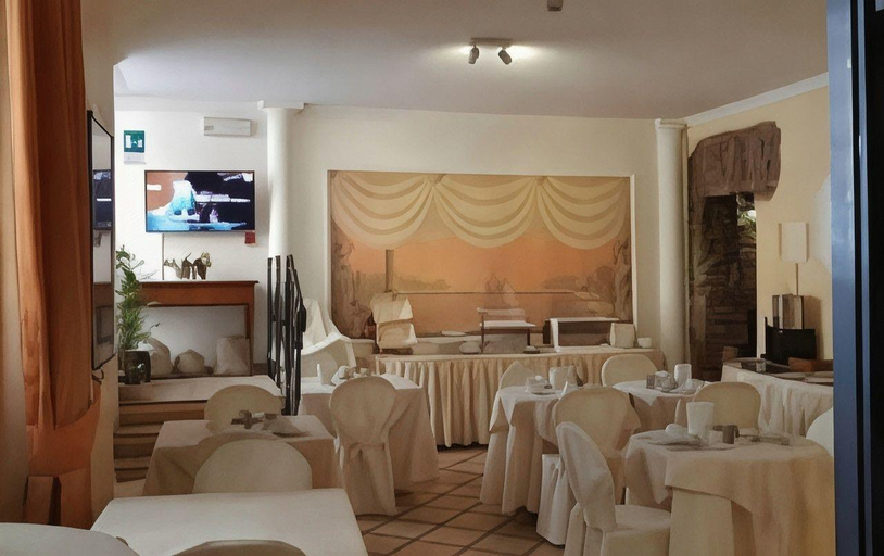 Food & Drinks 5, Hotel Julia, Roma
