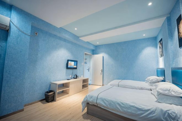 Bedroom 2, Boyue Zhenpin Hotel (Zhangyang Road), Taizhou