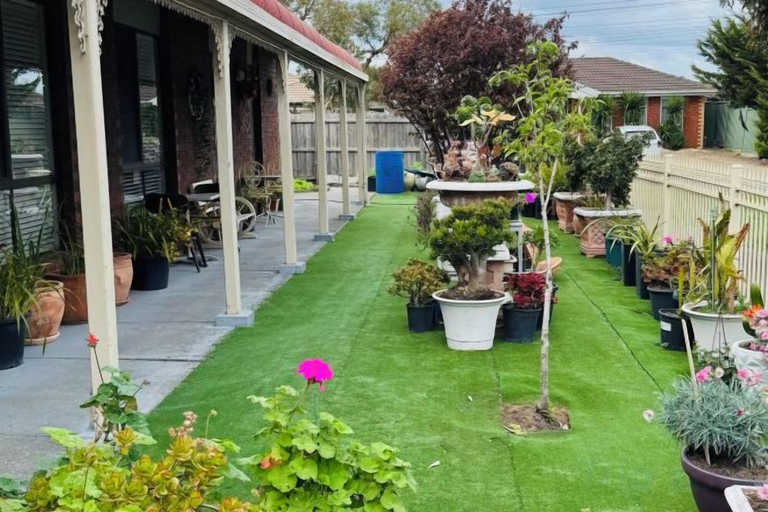 Property grounds, Brandnew Comfortable Bedroom in a Beautiful Suburb, Melbourne
