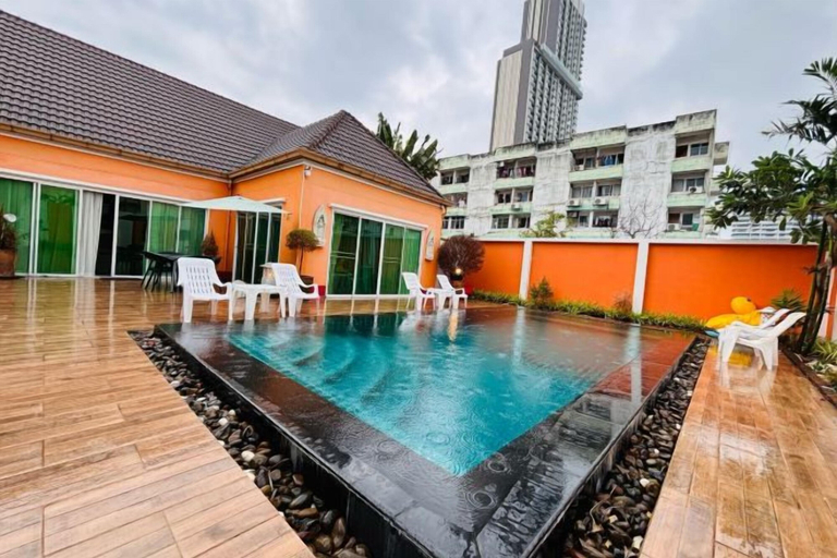Pool 5, The Ace 6 Bedrooms 6 Bathrooms Villa With Free Bills, Pattaya