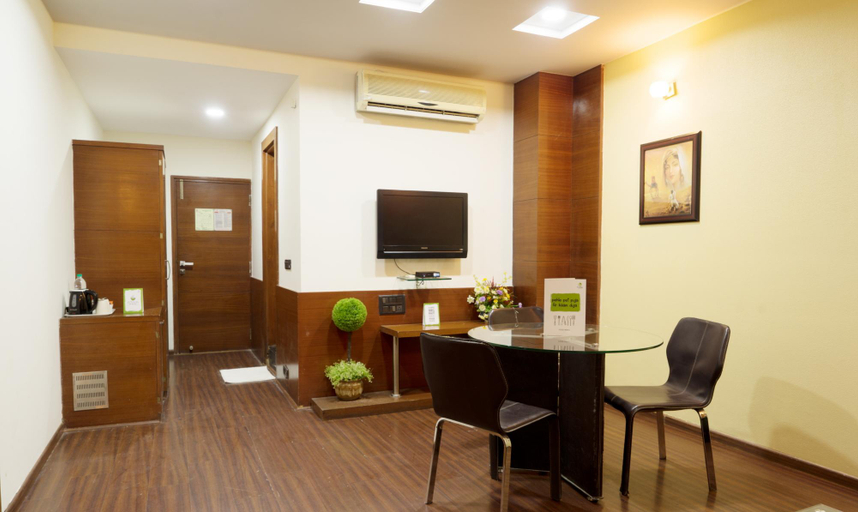 5, Hotel Dev Corporate, Ahmadabad