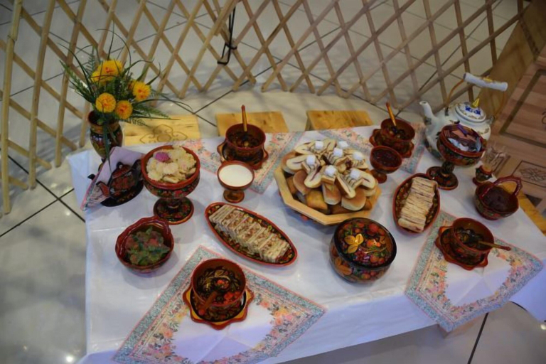 Food & Drinks 5, Jinding Impression Theme Hotel, Chenbar Tiger Banner, Hulunbuir
