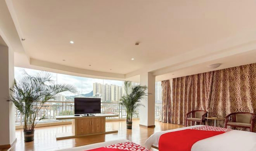 Bedroom 3, Jinlongwan Hotel, Qingyuan