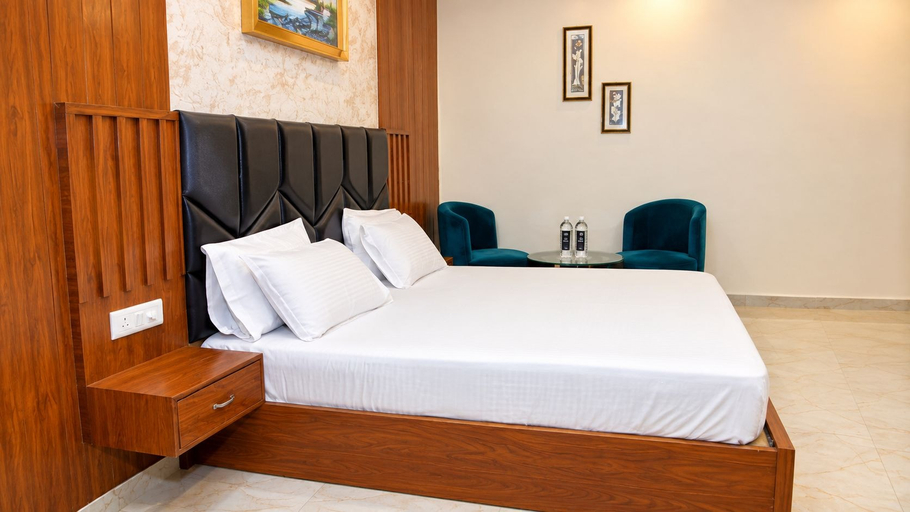Room 4, The Ora Hotel, Mathura