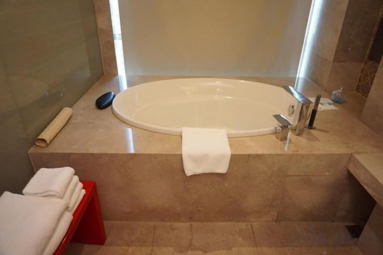 Bathroom 5, Joyc Hotel Dongguan, Dongguan