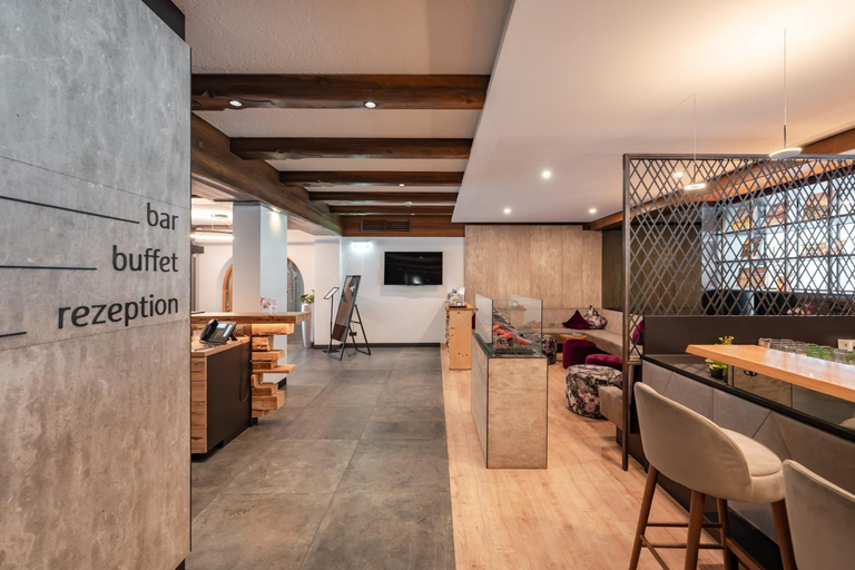 Food & Drinks 5, H+ Hotel Alpina Garmisch-Partenkirchen, Garmisch-Partenkirchen