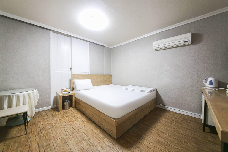 Bedroom 4, Jangseong Moon Hotel (formerly Jangseong Humotel), Jangseong