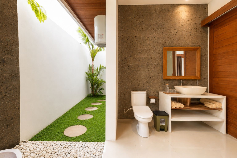 Bathroom 4, Arutala Private Villa, Gianyar