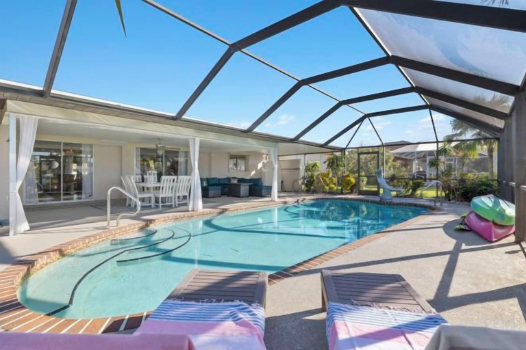 Pool 3, Villa Tarpon Terrace, Lee