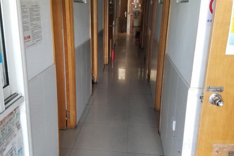 Others 4, Zhenghong Hostel, Shanghai