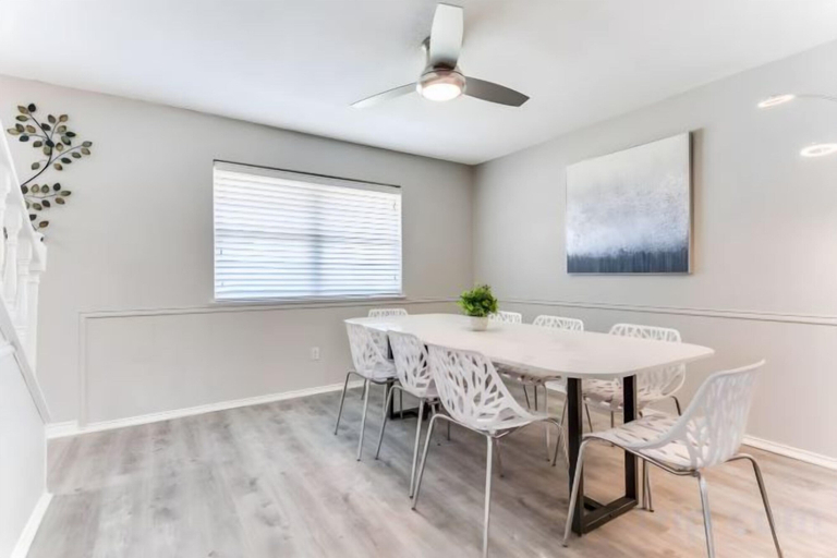 Dining, Reston NEW Bright, Airy Home w/ In Ground Pool & Grill, Dallas