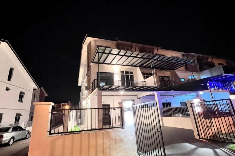 Exterior & Views 5, Senai 14pax The Joyous Home Pooltable Airport JPO, Kulaijaya