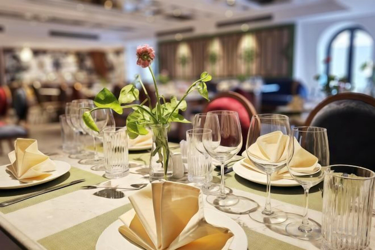 Food & Drinks 5, Royal Phoenix Hotel Bac Ninh, Bắc Ninh