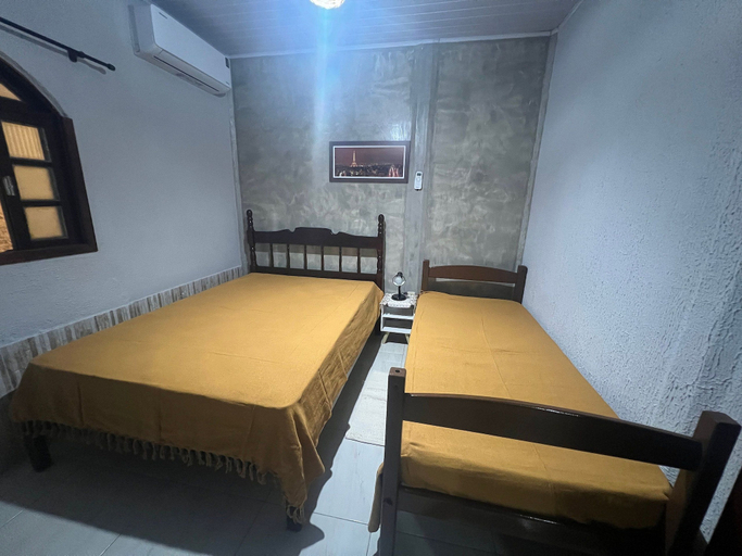 Room 4, Residencial Ana e Cesar, Santa Cruz Cabrália