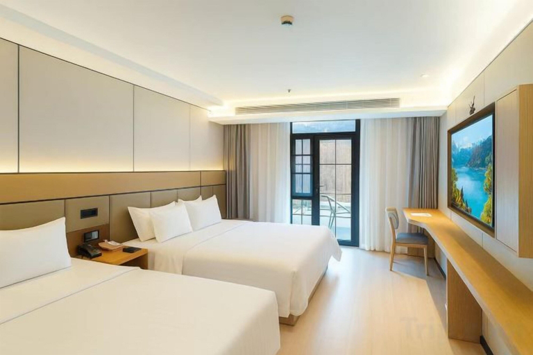 Bedroom 2, GreenTree Hotel (Shanghai Baotown Pier Normal University Affiliated Zhengda Middle School), Shanghai