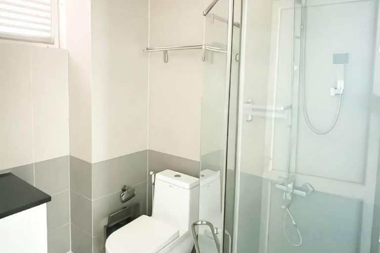 Bathroom, Daily Apartment & Residence, Mean Chey