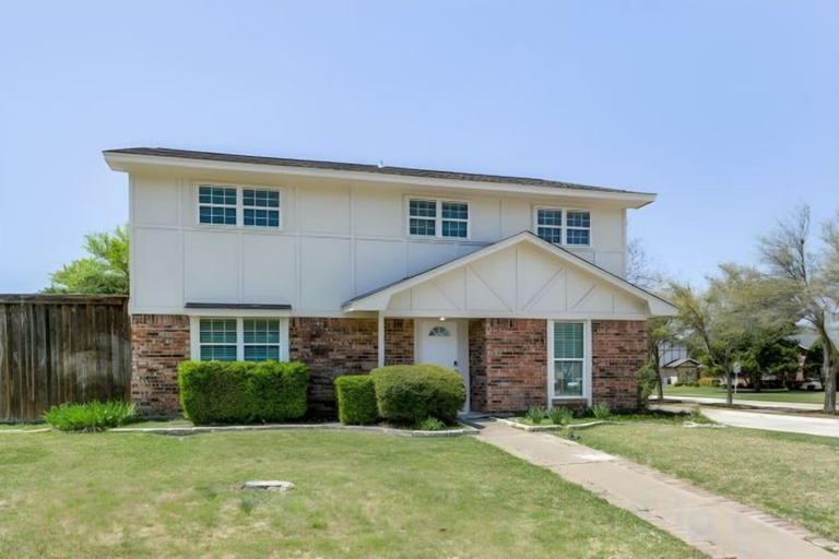 Exterior, Reston NEW Bright, Airy Home w/ In Ground Pool & Grill, Dallas