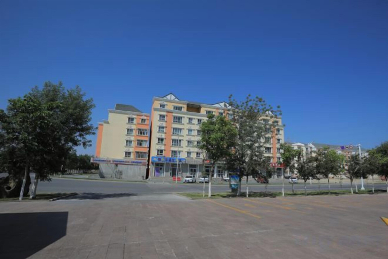 Exterior & Views 2, You Yi Feng Hotel, Altay