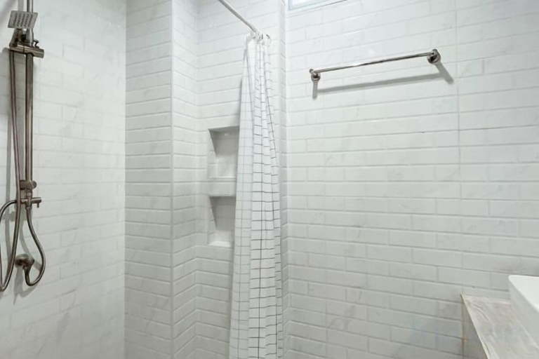 Bathroom, Sleeping Shine by DeliZia Homestay (9-10 Persons), Muang Satun