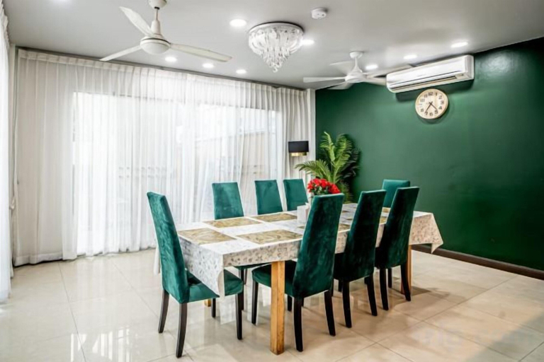 3, The Ace 6 Bedrooms 6 Bathrooms Villa With Free Bills, Pattaya