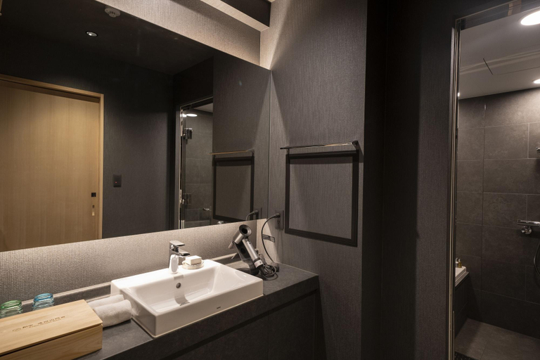 Bathroom 3, WAQOO Naritasan Monzen, Narita