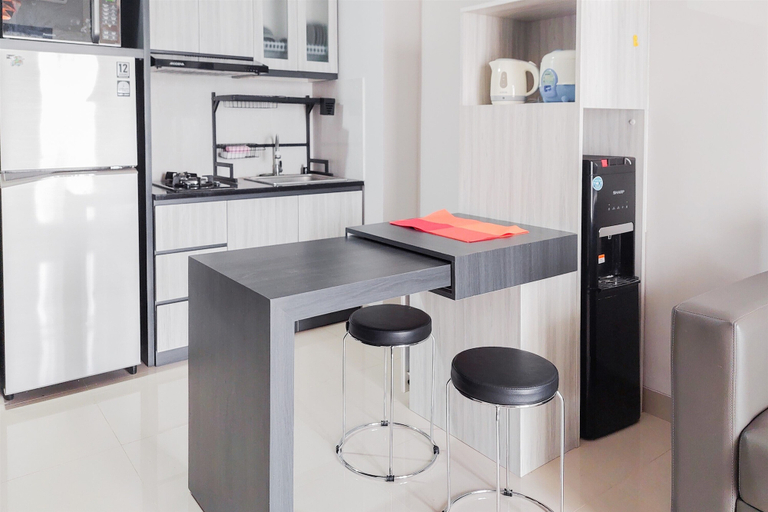 Private kitchen 2, Best Price And Homey 2Br At Transpark Bintaro Apartment, South Tangerang