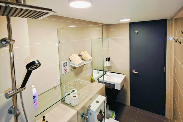 Bathroom 4, Chill Lah Homestay, Johor Bahru