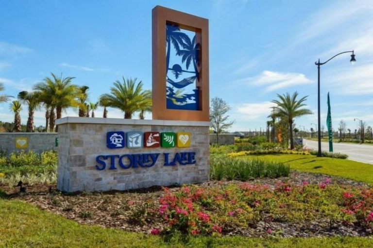 Property grounds 5, Themed 5Bd Home, Movie and Game Room (4726), Osceola