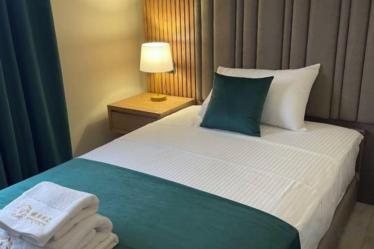 Room 1, Victoria, New Cairo City